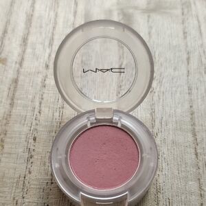 MAC Cosmetics Pink Eyeshadow